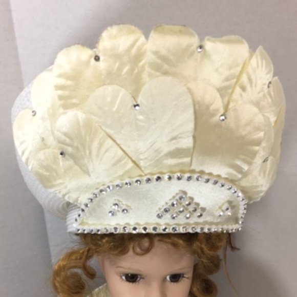 VTG White Fancy Doll Mannequin Stuffed Animal Derby Hat by Ann Marie Small - Picture 6 of 15